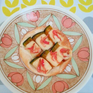 餃子の皮アレンジ☆かぼちゃチーズ桜えびのせおつまみ